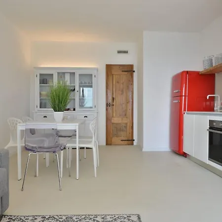 Amazing Sea View Relaxing Stylish Apartment