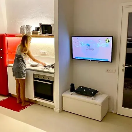 Amazing Sea View Relaxing Stylish Apartment Is Traias